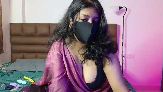 Gulaboo100 online show from September 28, 2025, 6:19 am