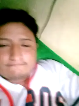 Snapshot of crees99 chatting on September 21, 2025, 4:41 pm crees99 online show from September 21, 2025, 4:41 pm