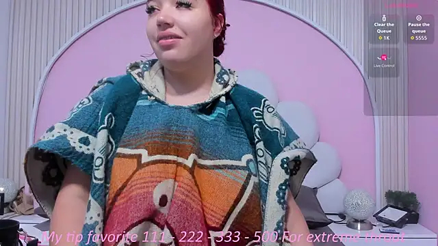 hinata dolly online show from October 3, 2025, 8:22 am