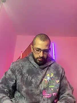 magnumchris online show from March 18, 2026, 1:47 pm