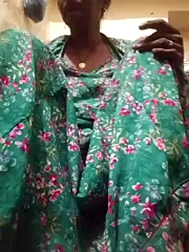 aunty sumy online show from October 25, 2025, 1:46 am