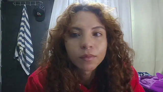 VioletV online show from June 19, 2026, 1:21 am