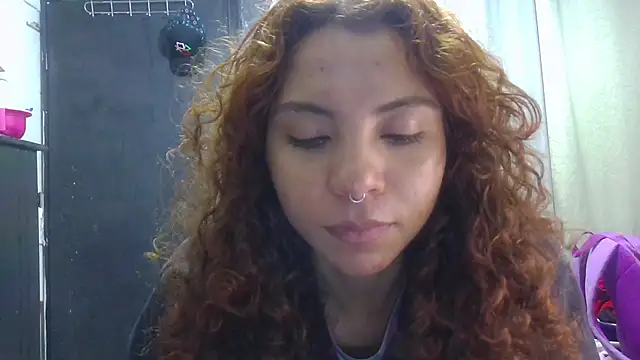 VioletV online show from July 16, 2026, 2:06 am
