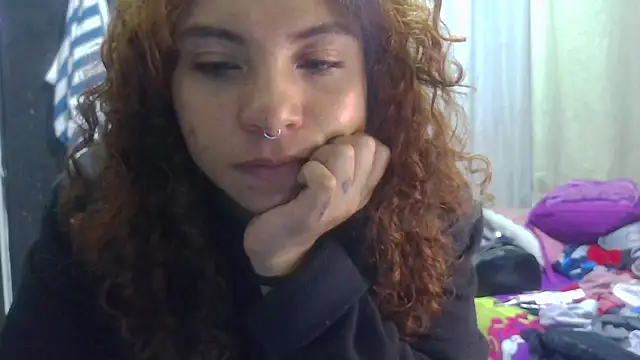 VioletV online show from August 5, 2026, 12:57 am