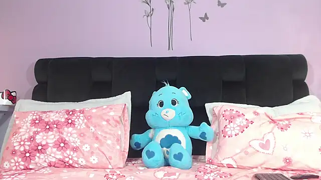 KendallWings online show from October 23, 2025, 6:17 pm