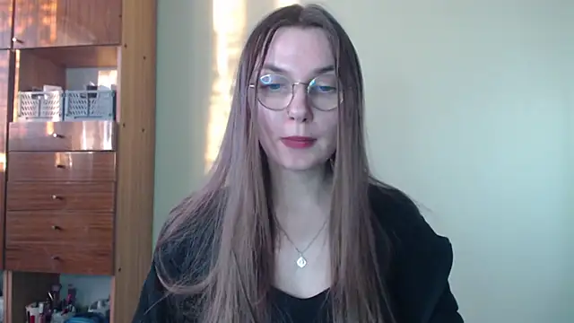 LooveELLYx online show from January 7, 2025, 2:41 pm