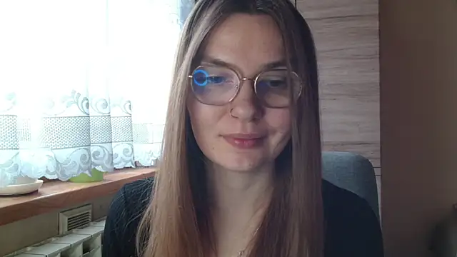 LooveELLYx online show from November 14, 2025, 7:29 am