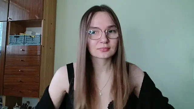 LooveELLYx online show from January 15, 2026, 7:35 am