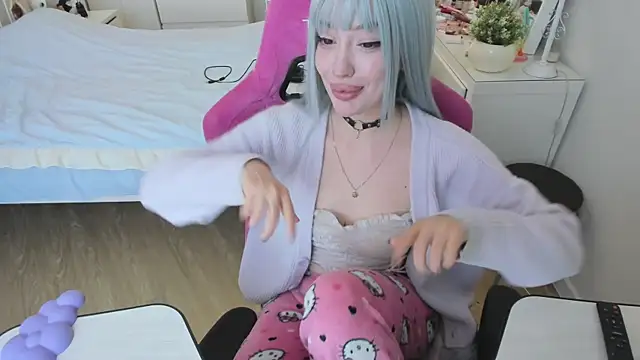 saadnesstyan online show from October 25, 2025, 4:20 am