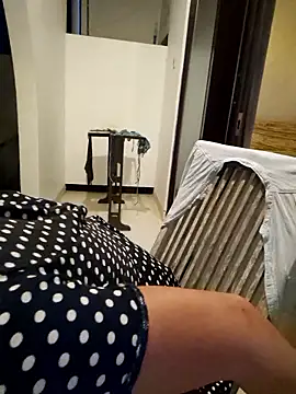 CelynaRoss online show from February 9, 2026, 3:38 pm