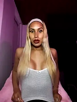 AngelinaSexFit online show from December 16, 2025, 5:01 am