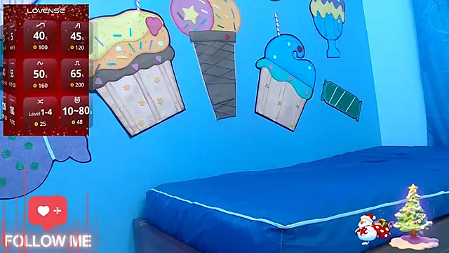 skinnykalitzo18 online show from December 15, 2025, 2:32 pm