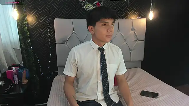 Thiago Kozak online show from November 25, 2025, 12:38 pm