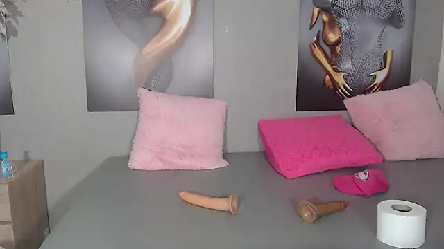 AntonellaBlanc online show from April 11, 2026, 4:28 am