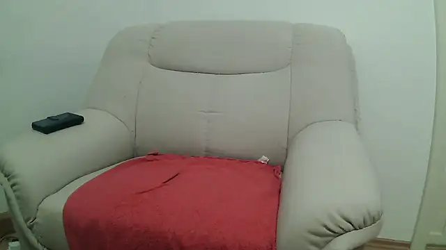 Snapshot of Lavastrom3 chatting on February 8, 2026, 3:26 pm Lavastrom3 online show from February 8, 2026, 3:26 pm