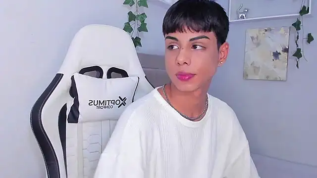 Thomas wil online show from October 15, 2025, 6:13 am