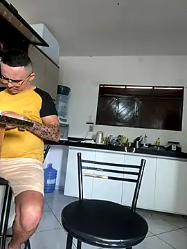 Snapshot of jack_y_tokyo chatting on October 9, 2025, 10:13 am jack y tokyo online show from October 9, 2025, 10:13 am