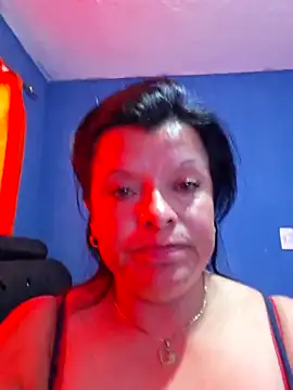 Hanna Kieran online show from November 21, 2025, 7:23 pm