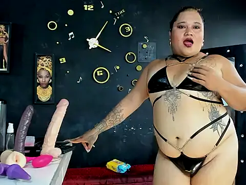 Kat Valen online show from October 11, 2025, 9:13 pm