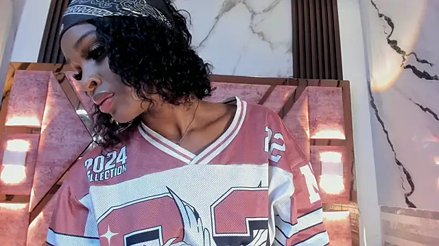 Snapshot of kandy_bronw chatting on February 12, 2026, 1:55 am kandy bronw online show from February 12, 2026, 1:55 am