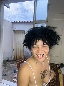 CamillyBlum online show from November 10, 2025, 9:58 pm