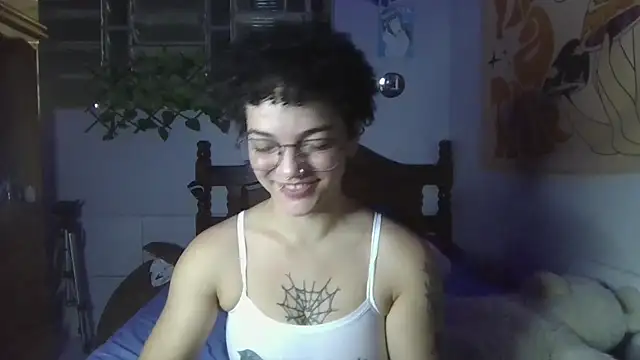 CamillyBlum online show from April 10, 2026, 12:38 am