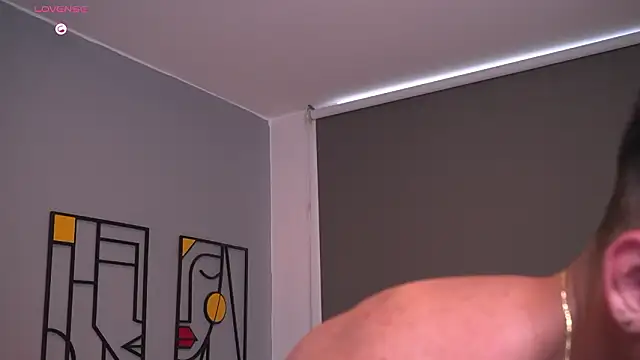 tyler muscle1 online show from February 13, 2026, 9:33 pm