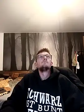 liema3156 online show from October 22, 2025, 6:18 pm