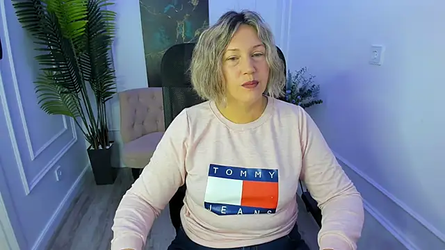 Snapshot of NinaStarle chatting on September 26, 2025, 4:49 am NinaStarle online show from September 26, 2025, 4:49 am