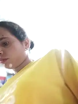 Snapshot of JHILMIL chatting on October 3, 2025, 4:09 am JHILMIL online show from October 3, 2025, 4:09 am