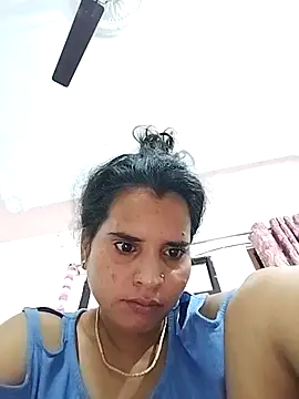 Snapshot of JHILMIL chatting on October 23, 2025, 3:28 am JHILMIL online show from October 23, 2025, 3:28 am