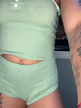 Snapshot of Casalmasc chatting on October 6, 2025, 12:19 am Casalmasc online show from October 6, 2025, 12:19 am