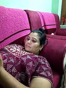 Snapshot of tamilaruvi chatting on April 20, 2026, 8:43 pm tamilaruvi online show from April 20, 2026, 8:43 pm