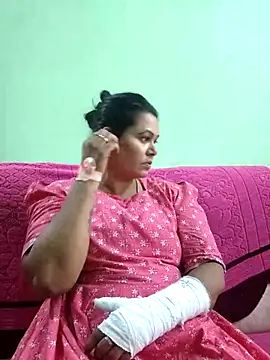 Snapshot of tamilaruvi chatting on April 28, 2026, 11:48 am tamilaruvi online show from April 28, 2026, 11:48 am
