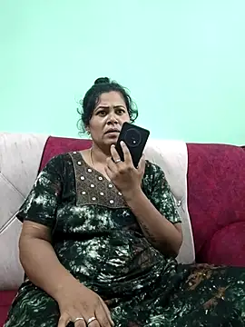 Snapshot of tamilaruvi chatting on May 9, 2026, 6:51 am tamilaruvi online show from May 9, 2026, 6:51 am
