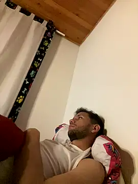 Michaell Spinelly online show from September 14, 2025, 3:27 am