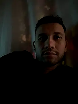 Michaell Spinelly online show from October 3, 2025, 8:17 pm