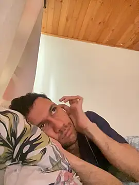 Snapshot of Michaell_Spinelly chatting on February 7, 2026, 1:15 pm Michaell Spinelly online show from February 7, 2026, 1:15 pm