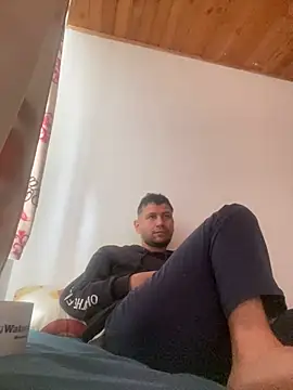 Snapshot of Michaell_Spinelly chatting on February 14, 2026, 1:41 pm Michaell Spinelly online show from February 14, 2026, 1:41 pm