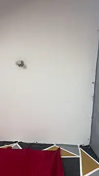 doll celestets online show from November 5, 2025, 7:47 pm