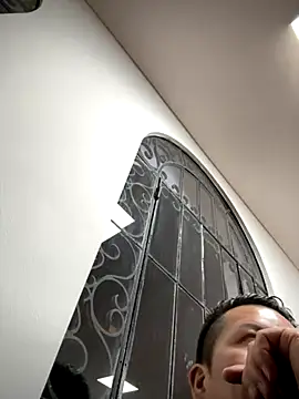 Snapshot of Manu0586 chatting on October 5, 2025, 2:54 am Manu0586 online show from October 5, 2025, 2:54 am