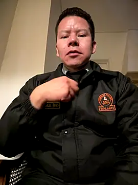 Manu0586 online show from January 8, 2026, 1:30 am