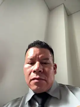 Manu0586 online show from April 18, 2026, 1:59 pm