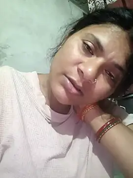 couple 71 online show from April 28, 2026, 6:46 pm