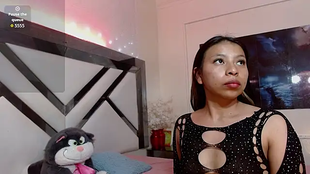 samara selene online show from March 16, 2026, 7:07 pm