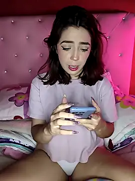 summi10 online show from November 29, 2025, 10:57 pm