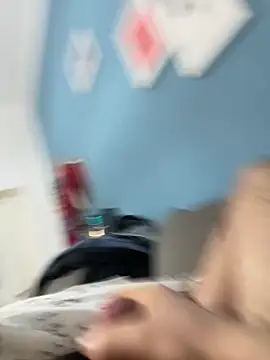 francy242 online show from February 17, 2026, 6:32 am