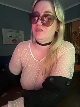 Granlady7 online show from April 5, 2026, 11:46 pm