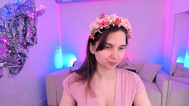 TessaMill online show from March 26, 2026, 5:13 am