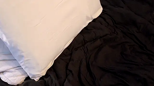 cough2getoff online show from February 1, 2026, 2:21 am